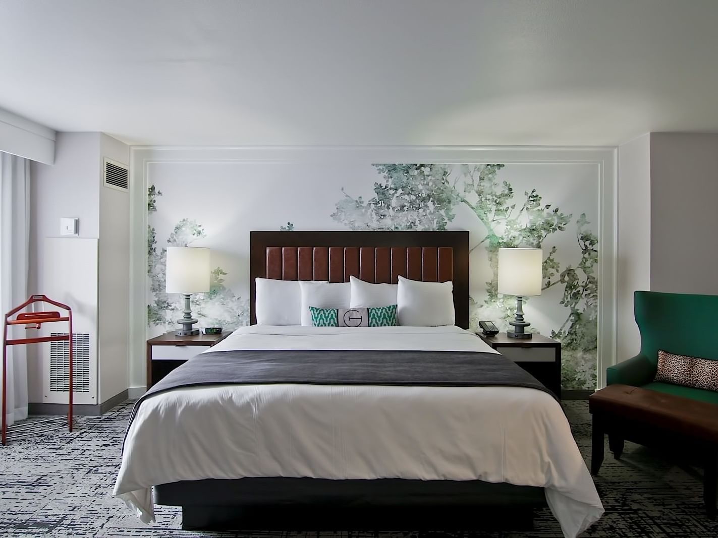 grove hotel